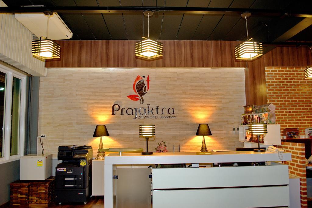 אודון תאני Prajaktra City Hostel מראה חיצוני תמונה