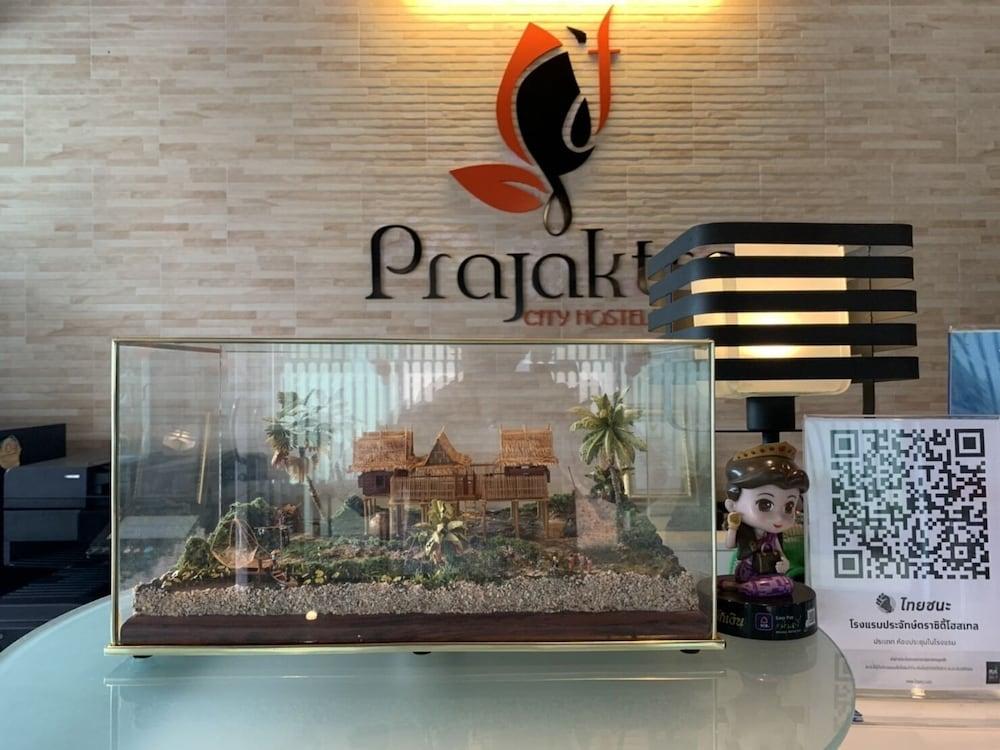 אודון תאני Prajaktra City Hostel מראה חיצוני תמונה