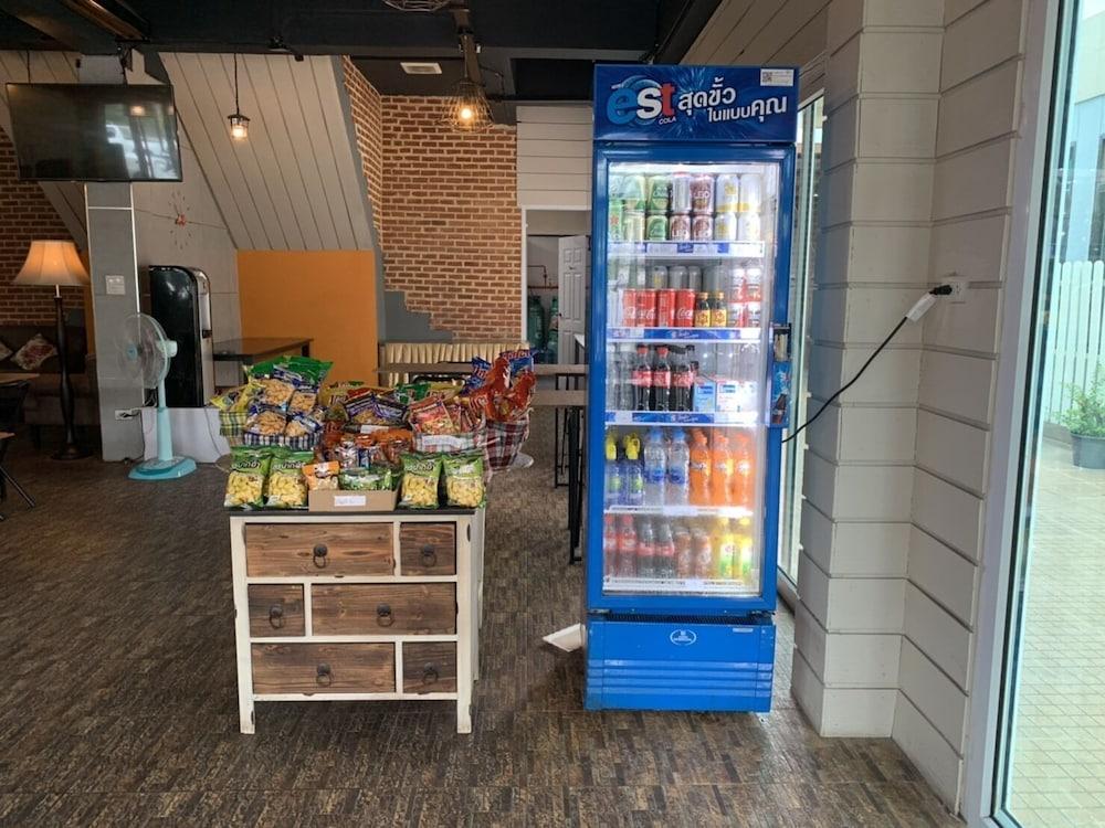 אודון תאני Prajaktra City Hostel מראה חיצוני תמונה