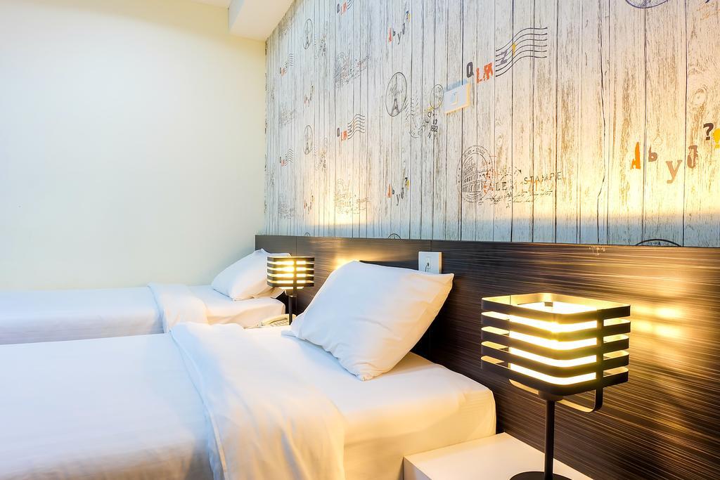 אודון תאני Prajaktra City Hostel מראה חיצוני תמונה