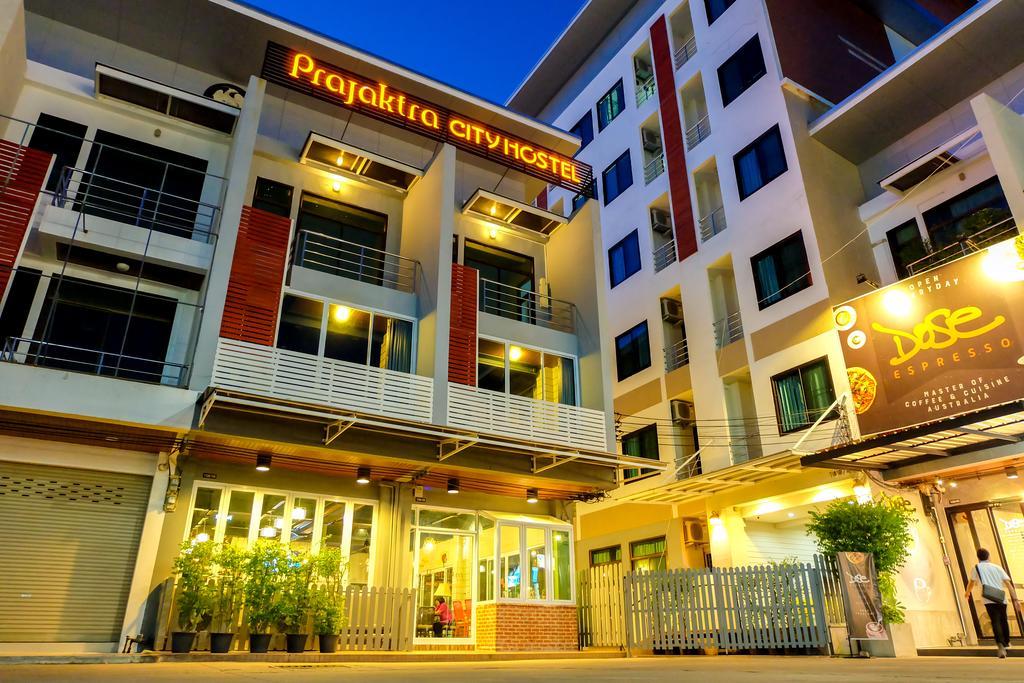 אודון תאני Prajaktra City Hostel מראה חיצוני תמונה