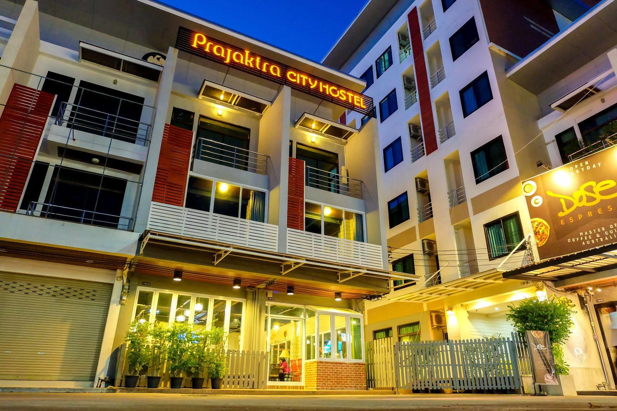 אודון תאני Prajaktra City Hostel מראה חיצוני תמונה
